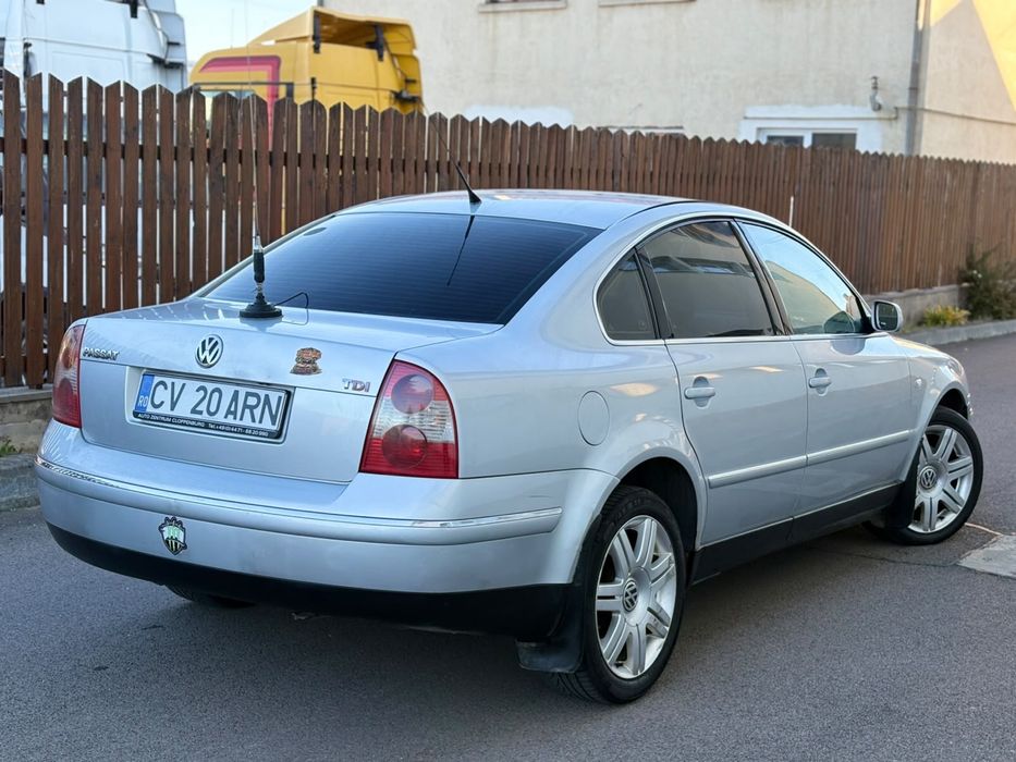 VOLKSWAGEN Passat 2004 — imagine 4