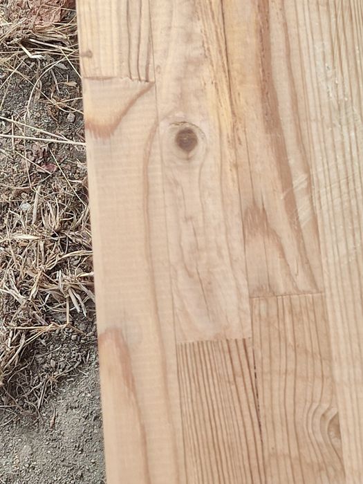 Продавам дървени греди