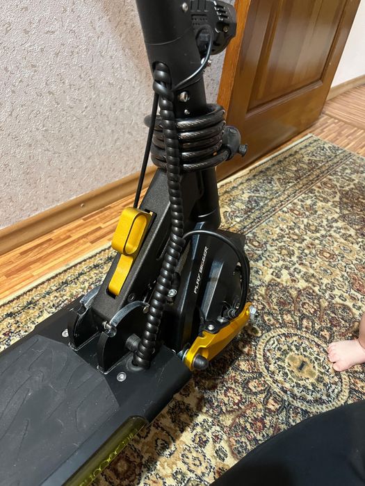 Электро самокат White Siberia Sputnik