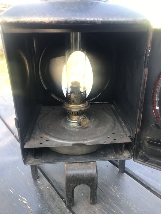 Felinar db76, lampa germana tren cfr