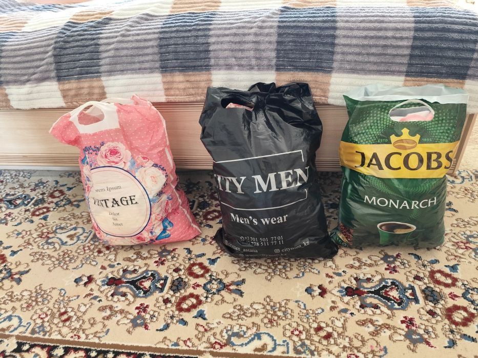 Отдам бесплатно вещи