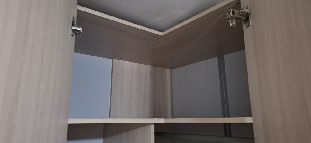 продам шкаф угловой