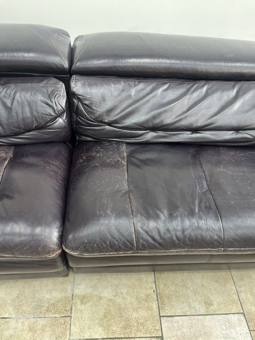 Продам кожаный диван