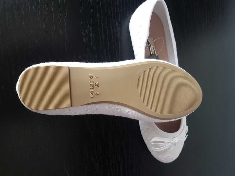 Balerini NOI albi cu dantela 36 (23 cm)