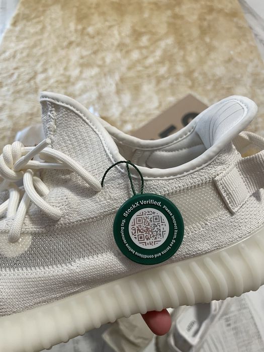 Yeezy 350 Bone V2