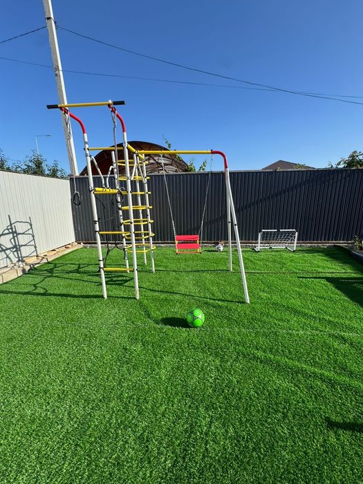 Искусственный газон 20 мм.