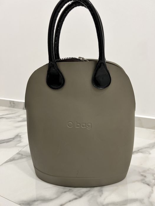O bag тяло цвят-бежов