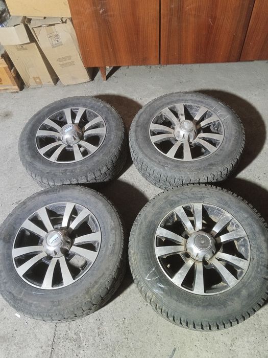 Диски шинами титановые