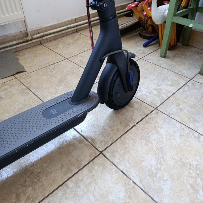 Trotineta Xiaomi M365