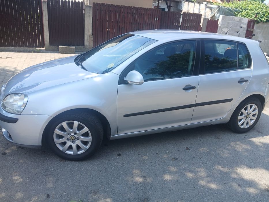VOLKSWAGEN Golf 2007