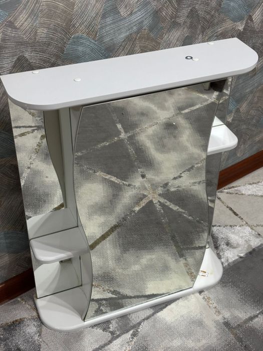 Продам зеркало для ванной