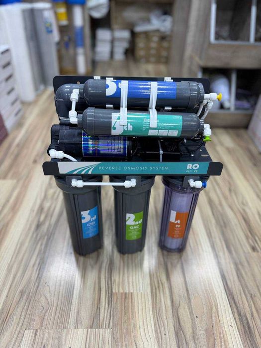 Фильтр обратного осмоса 6 ступеней бак и насос в комплекте
