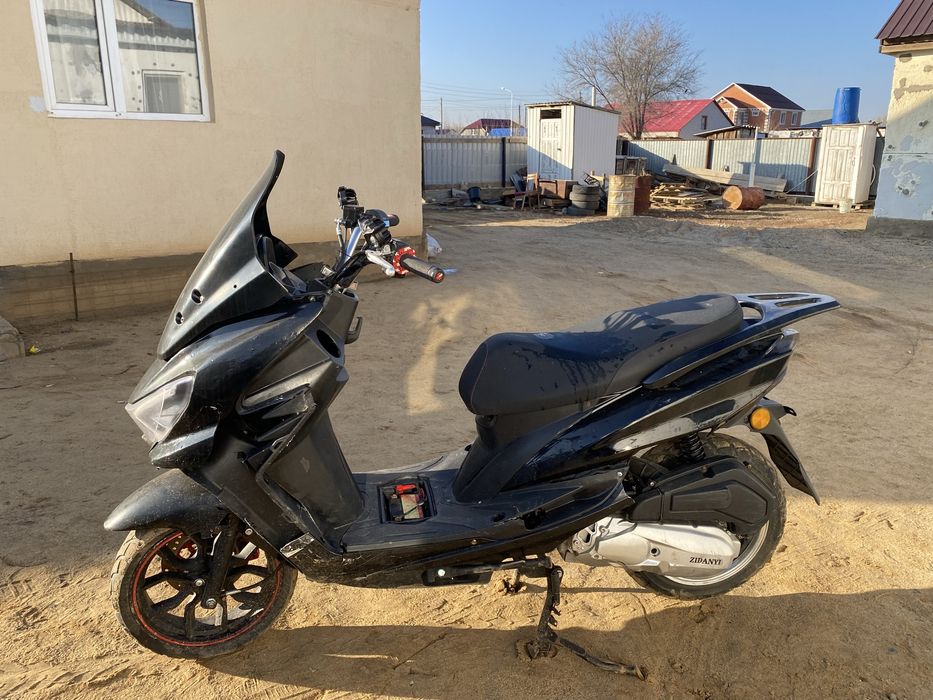 Мопед макси сатылады