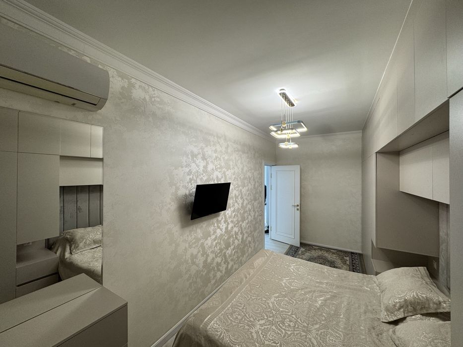 4 хонали зур ремонти ва мебель техникаси билан сотилади