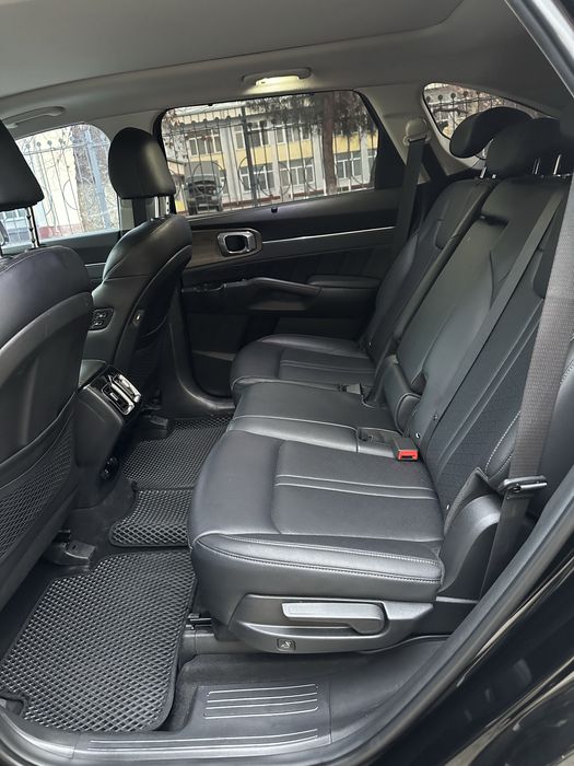 Kia sorento 2023 yil qora rang kraska toza