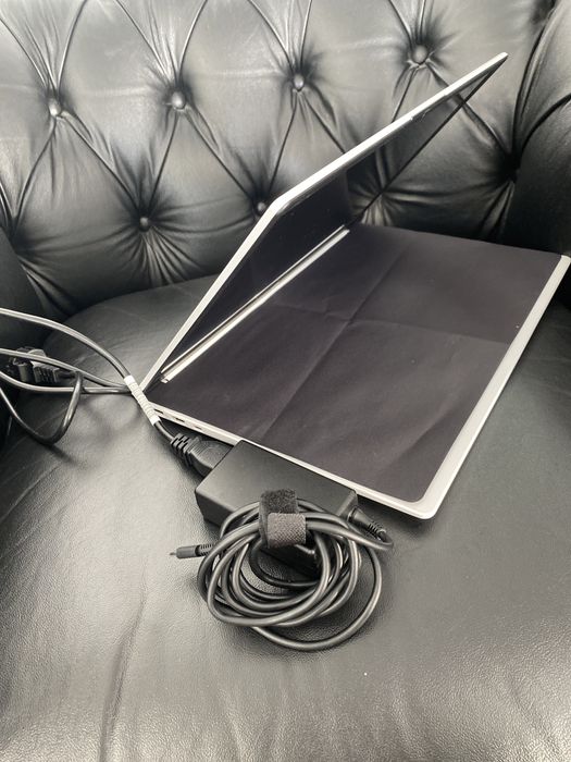 HP OmniBook 3 / 512 Gb / Silver