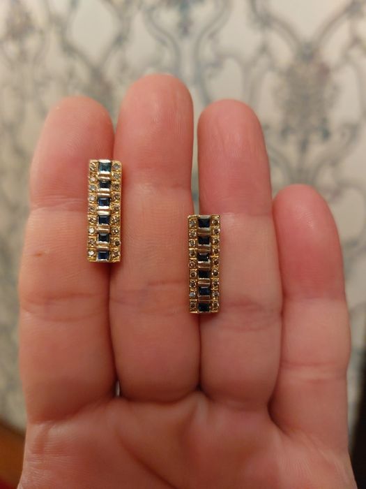 Продам золотые серьги 750 пр.