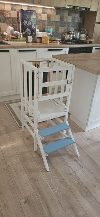 Turn de învățare Montessori din lemn