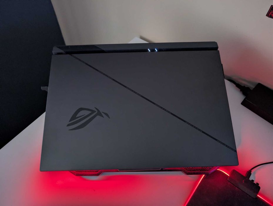 Asus Rog Strix G18