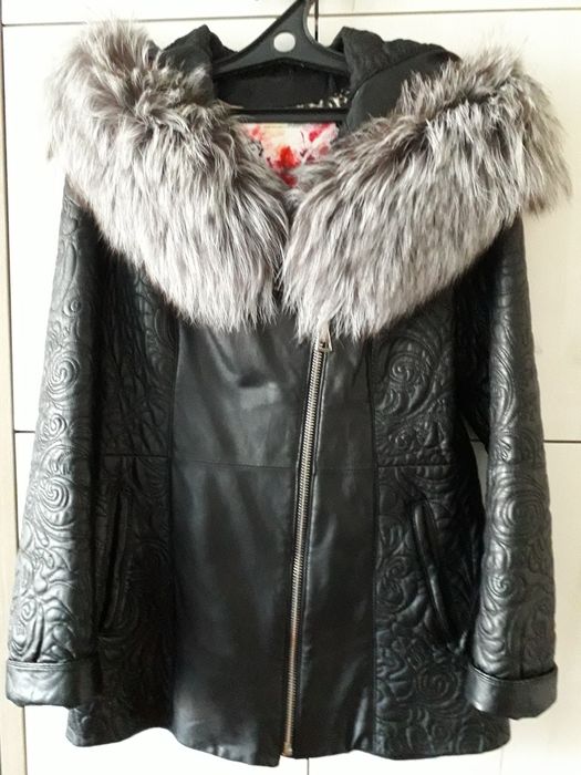 Кожаная женская куртка