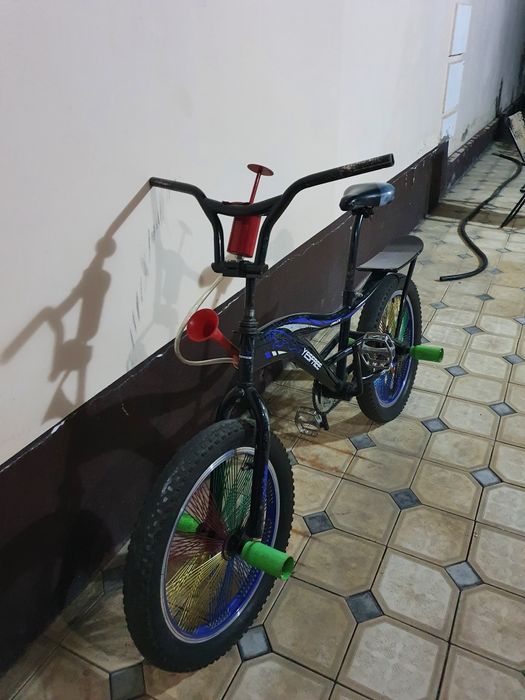 Velosiped sotiladi