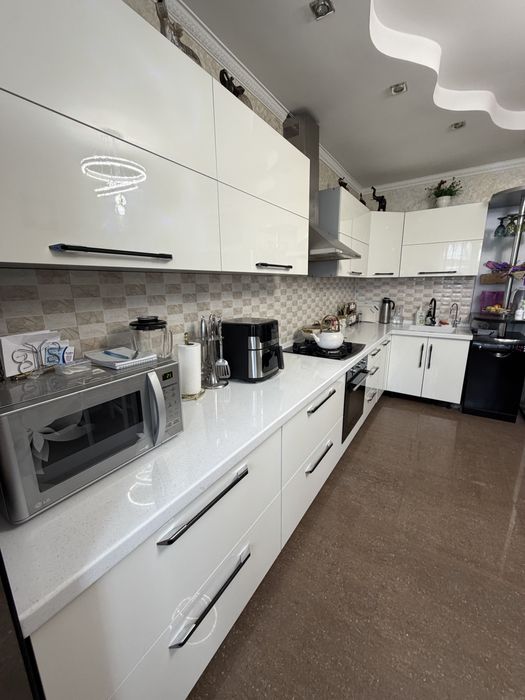 Продам кухонный гарнитур