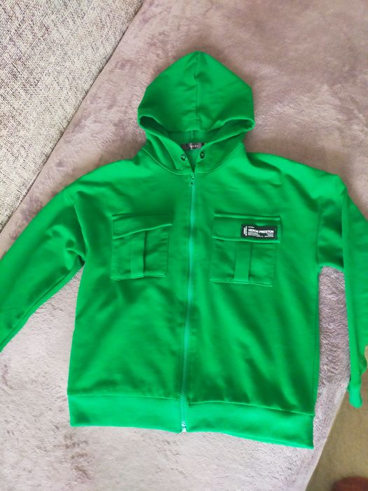 Вещи на девочку .