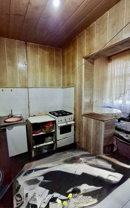 Продаётся 1 ком в 10 микрорайоне