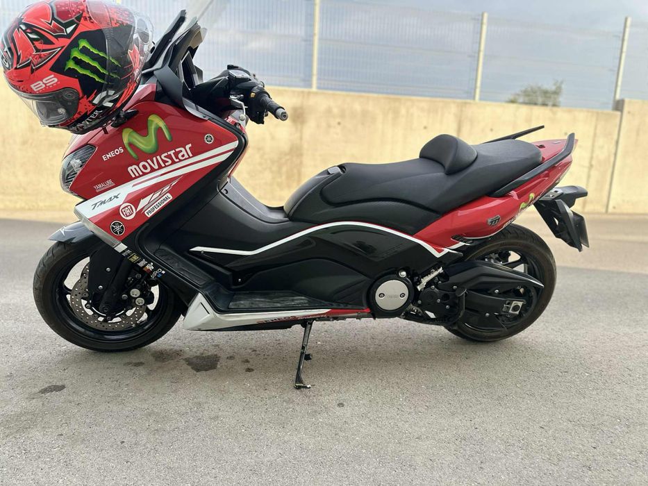 Продавам Скутер YAMAHA  T - MAX
