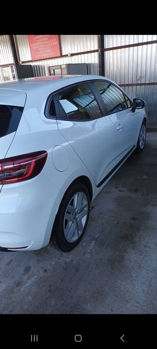 Vand autoturism Renault clio