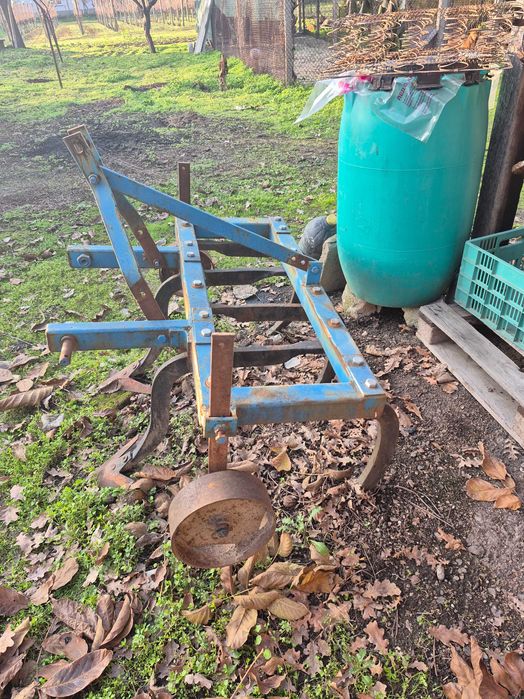 Чизел за малък трактор