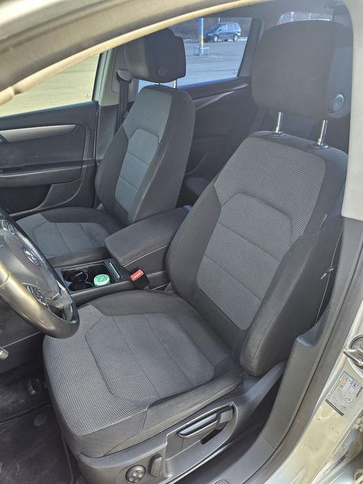 VW Passat B7 HIGHLINE 2.0 TDI Bleumotion 140CP