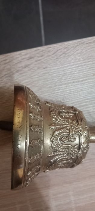 Clopot vechi în stare ff bună