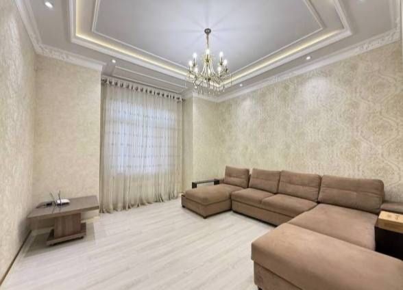 Слается Уютный дом на 2,7 соток , ор-р Саламатина ( н844 )