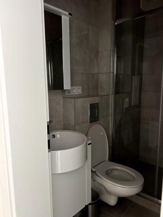 Дава се под наем Тристаен апартамент в Варна, Бриз - 90 кв.м за 900 € - Снимка #15