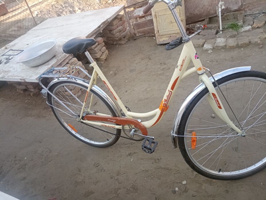 Велосипед сотилади Россиядан келган