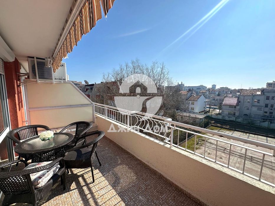 Продава се Тристаен апартамент в к.к. Слънчев бряг - 130 кв.м за 404 €/кв.м - Снимка #6