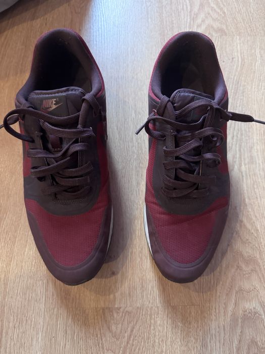 Nike - 43  номер