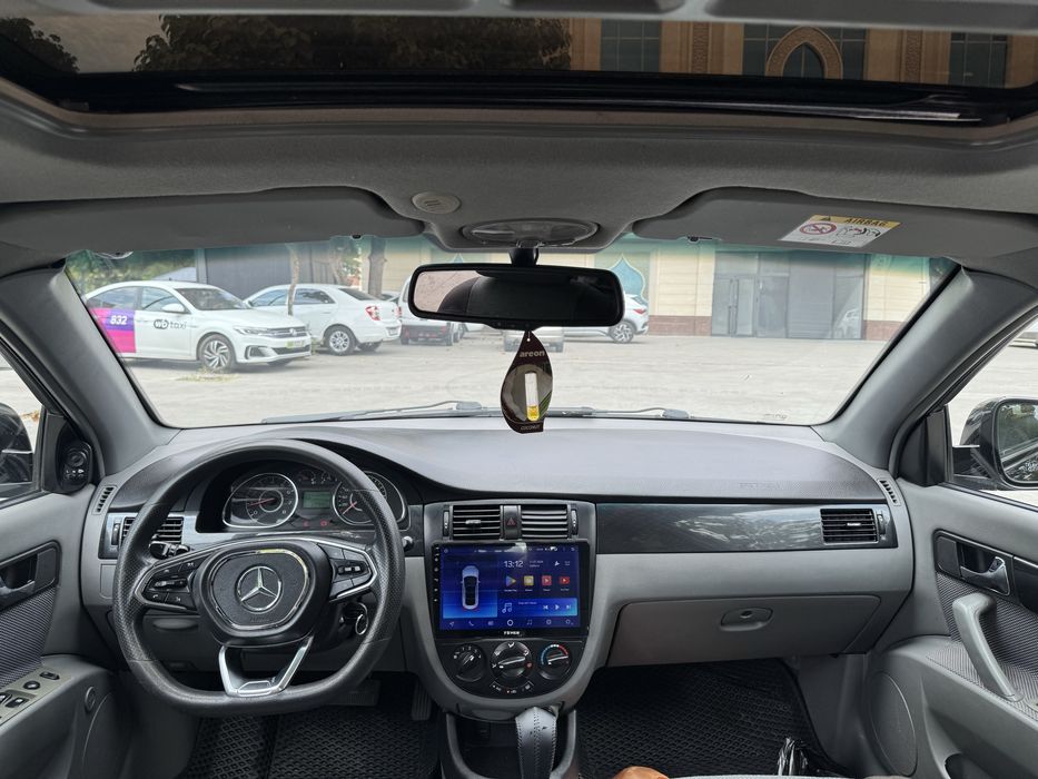 Жентра 2019 йил 3 поз автомат 1 та орка крило краска пр 127000 км