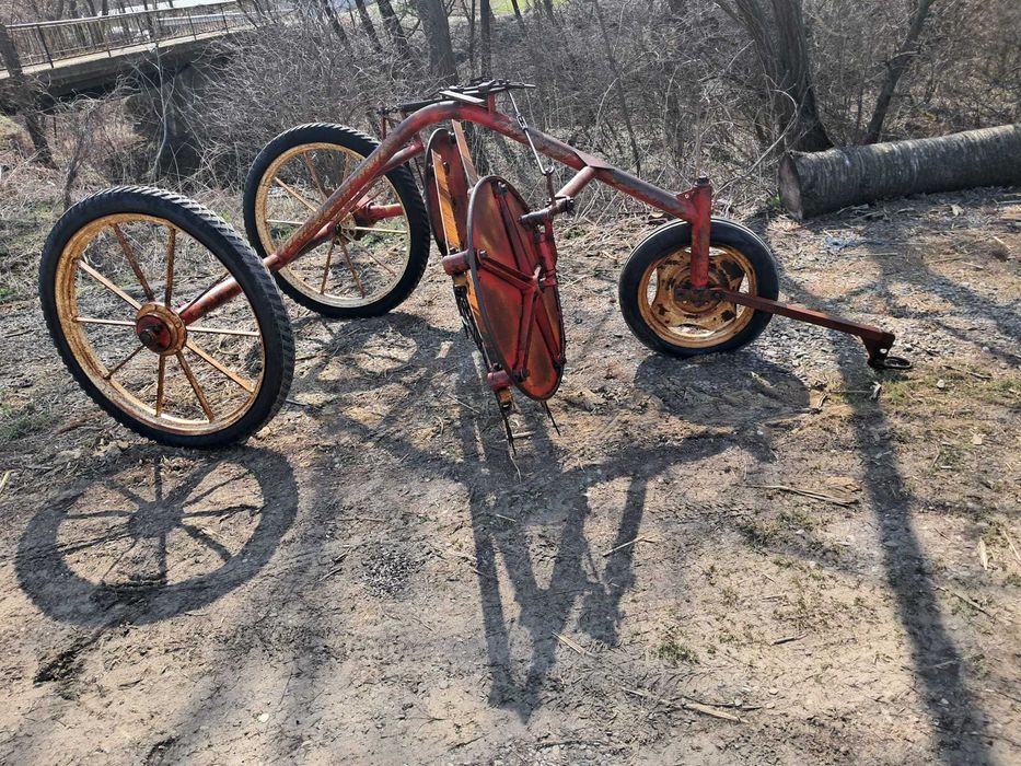 grebla tip pieptene pentru adunat si imprastiat