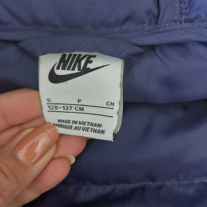 Детско яке Nike 128-137 размер