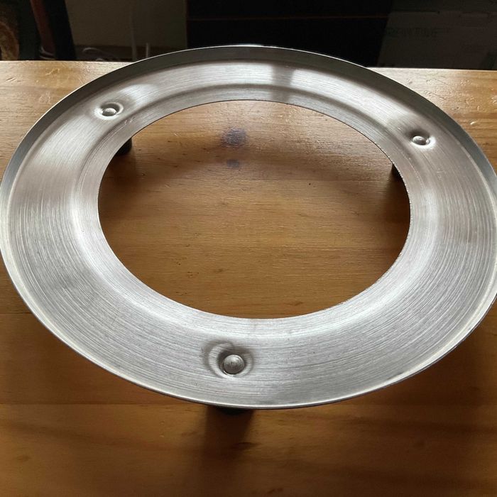 Алуминиева електрическа тенджера