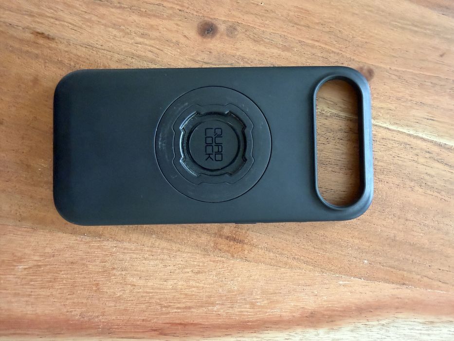 Vand huse quad lock samsung s21 ultra, s23 ultra si iphone 7 air