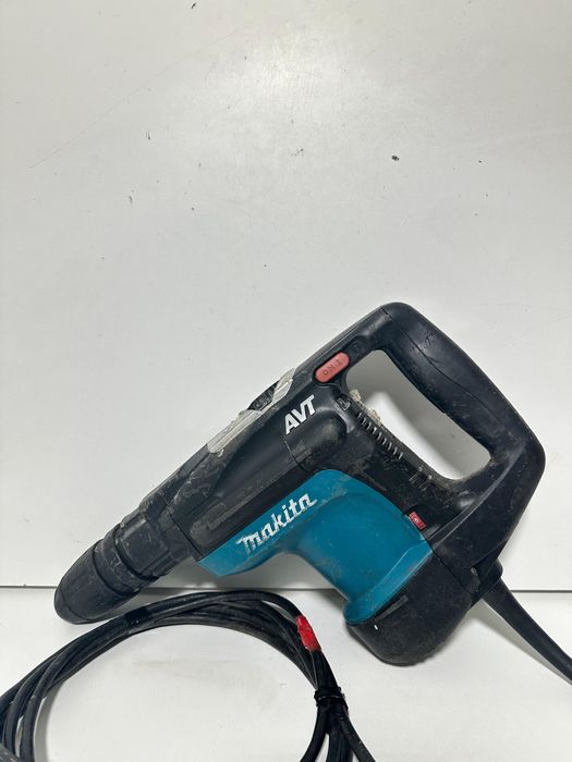 Makita rotopercutor HR4010