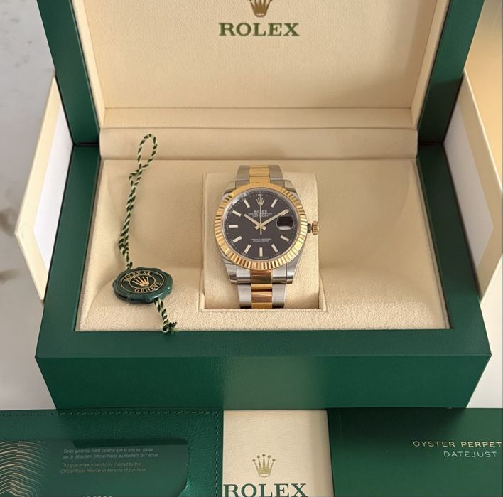Rolex Datejust || Two-Tone Black Dial Oyster
