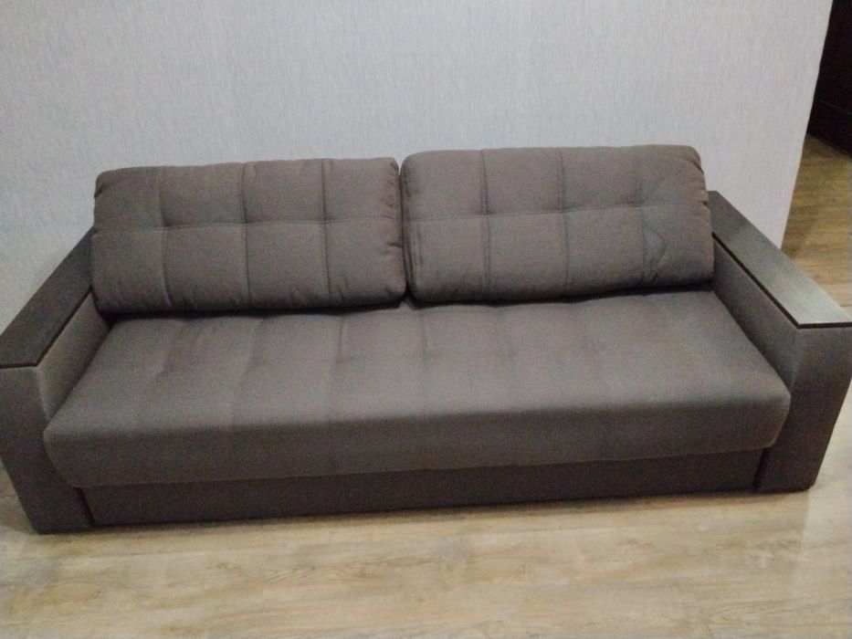 Продам диван б/у