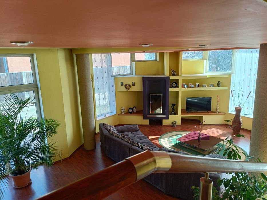 Vila  la 440euro/mp construit