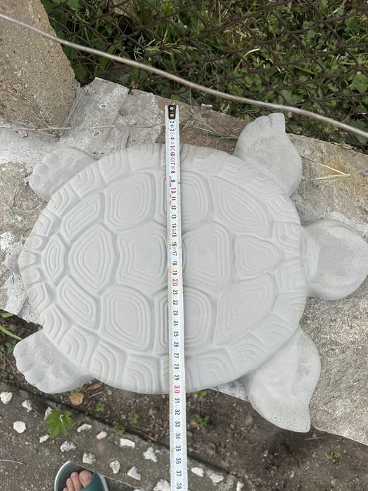 Цветя и Костенурки от бетон декорация за градина