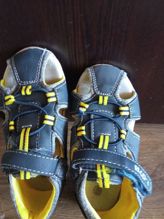 Сандали - 27 номер