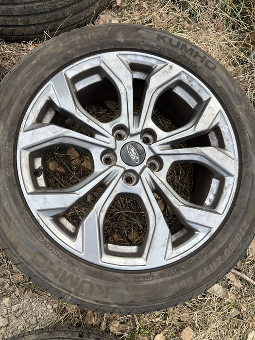 Vand jante ford focus St-line 215 50 R17 dot 2024